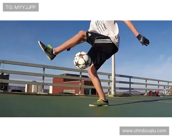 斗球吧app有哪些特色功能,助你轻松提升足球比赛技巧